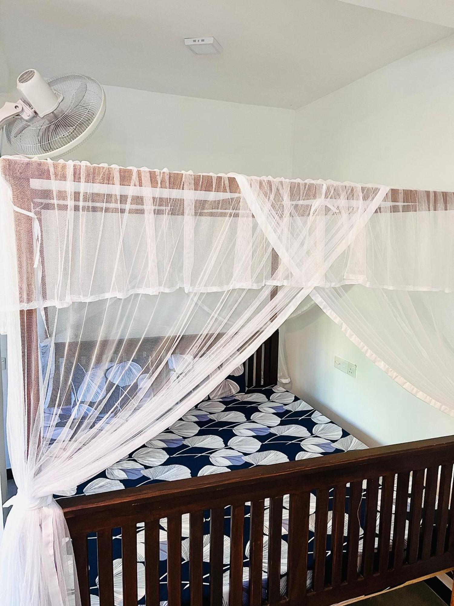 Wasana Ocean View Villa ミリッサ エクステリア 写真