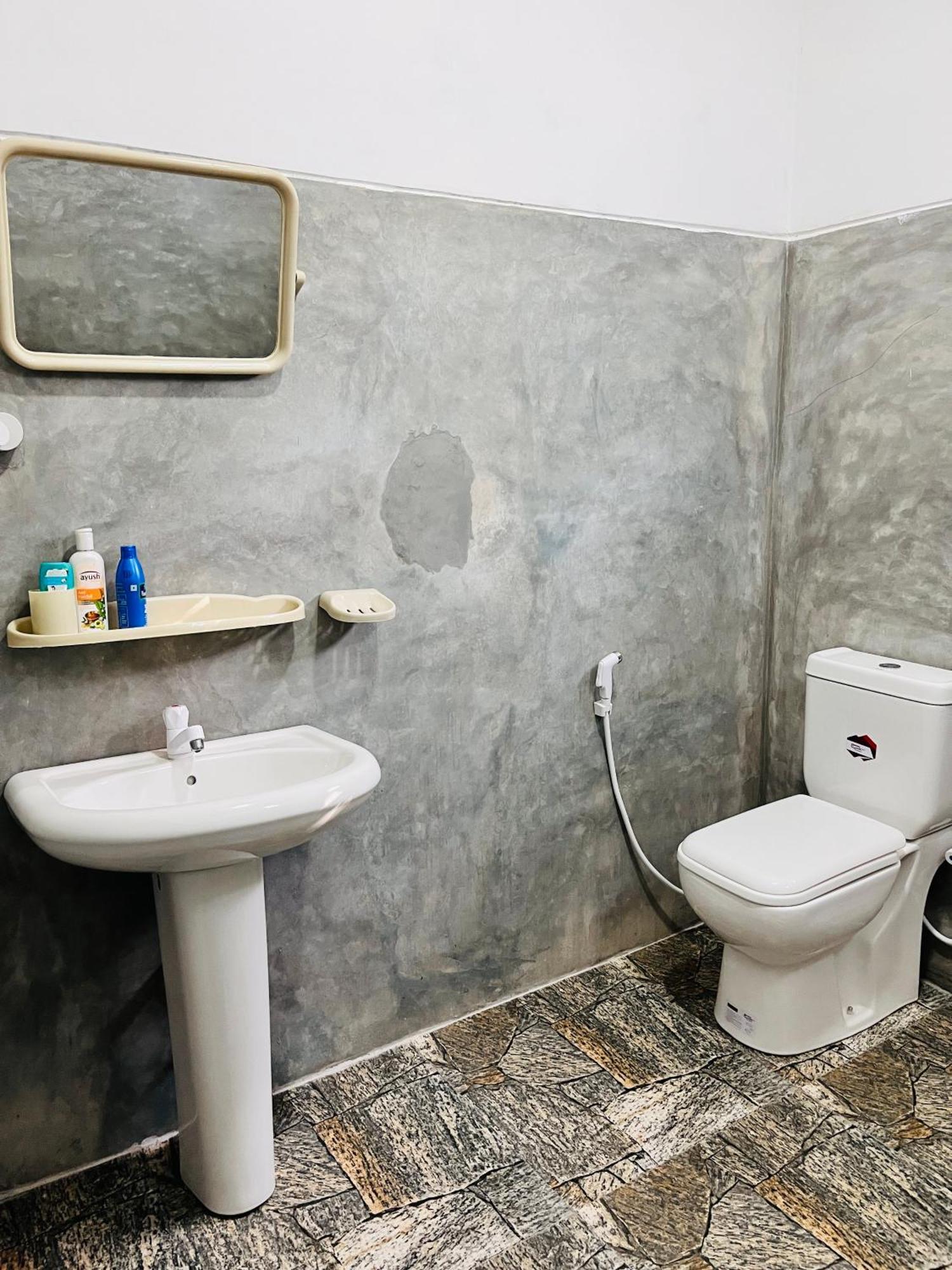 Wasana Ocean View Villa ミリッサ エクステリア 写真