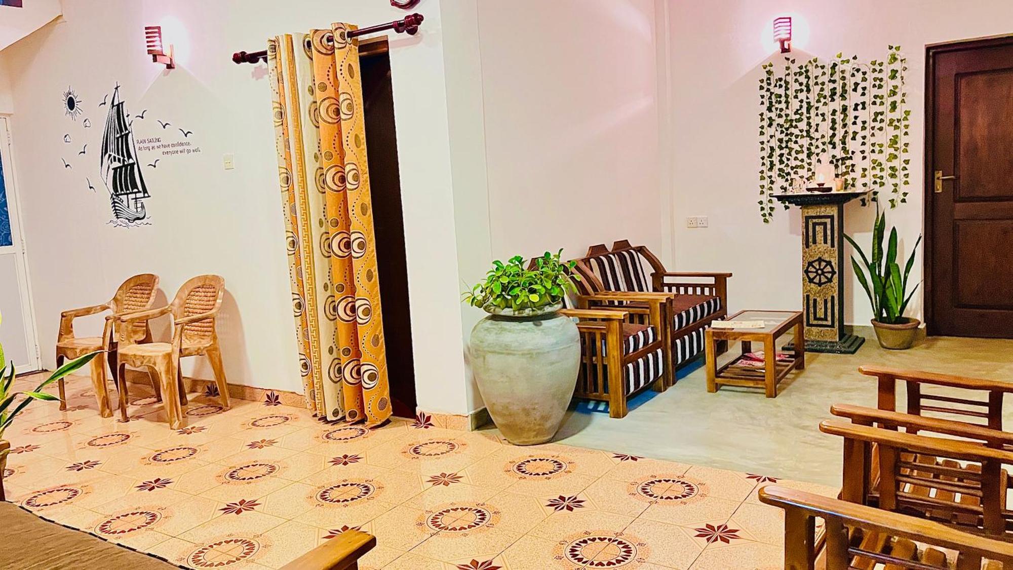 Wasana Ocean View Villa ミリッサ エクステリア 写真